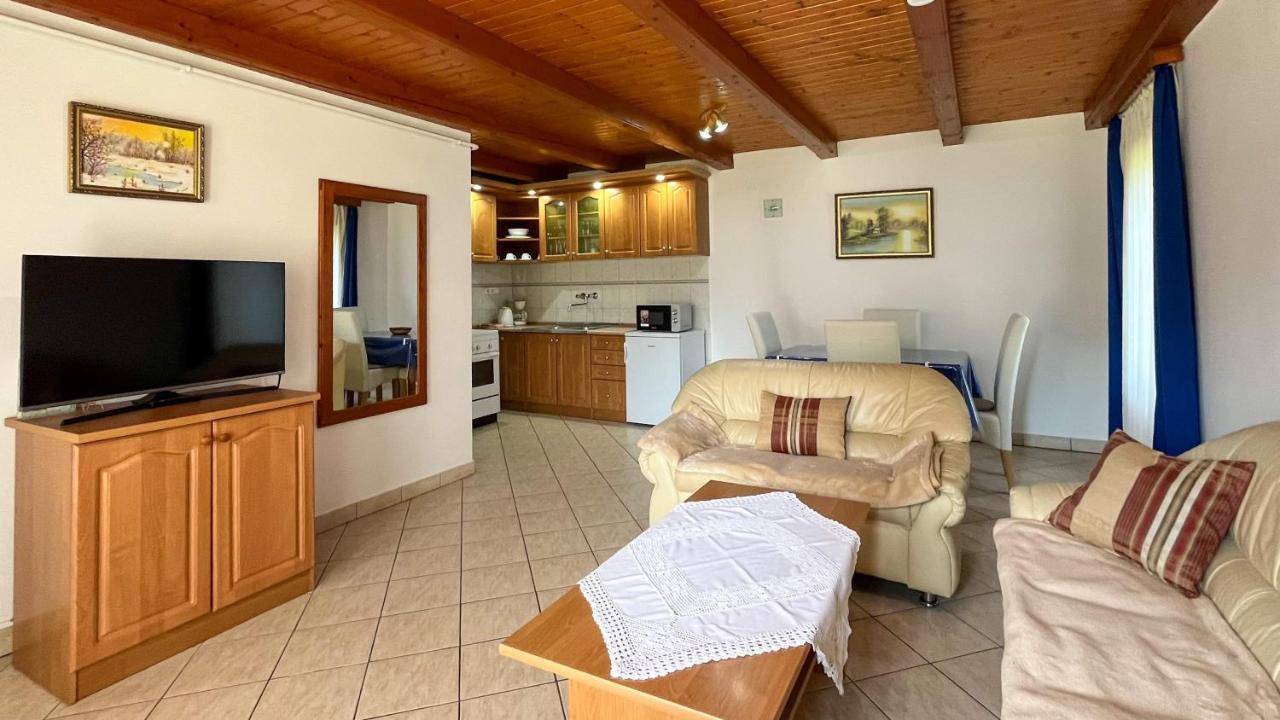 Magyar Apartmanházak I-III. Zalakaros Exterior foto